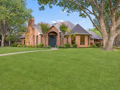 2112 Brandeis Dr