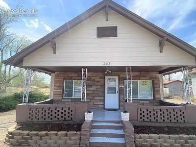 2613 Oakland Ave