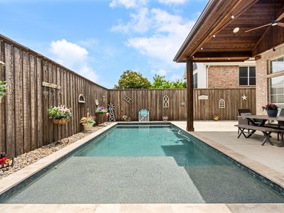 4605 Portrait Ln