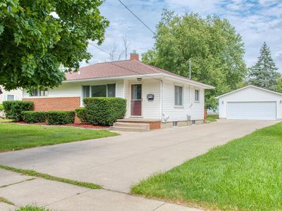 Property at 948 N Park St, Owosso, MI