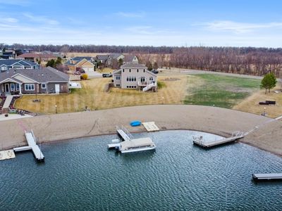 4112 Shorefront Pl SE