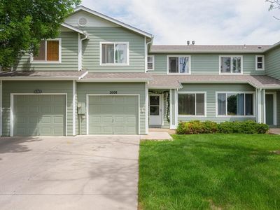 2008 Glenmoor Dr