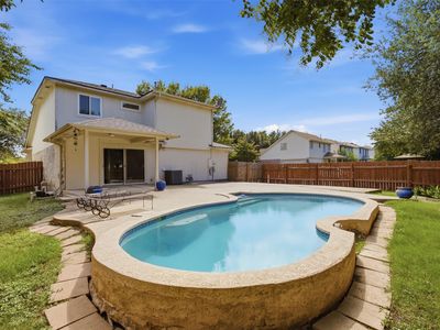 1416 Roxannes Run