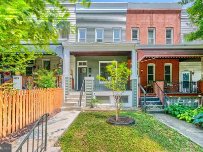 3523 Roland Ave