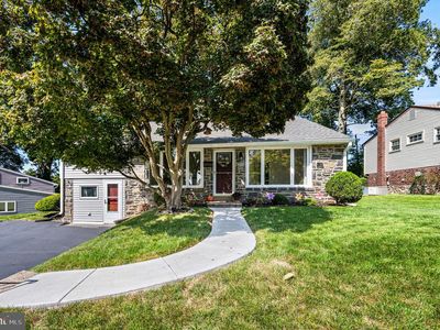 2243 Cambridge Rd