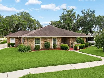 4040 Ellen Dr