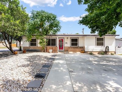 359 PILGRIM DR