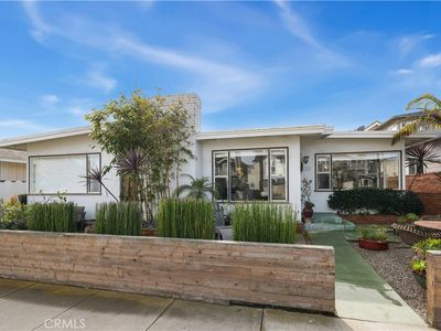 1735 E Ocean Blvd