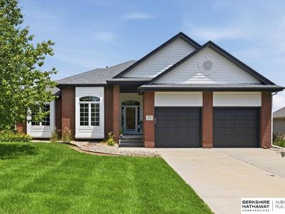 123 Castle Pine Dr