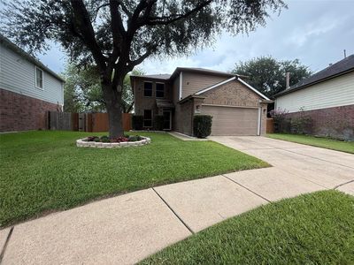 13202 Chasworth Dr