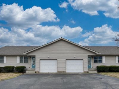 407 Walnut Rd