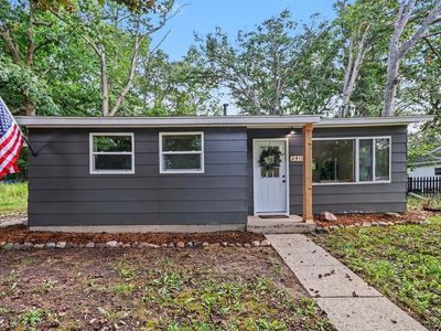 Property at 2410 Monterey Dr, Kalamazoo, MI