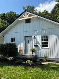 Property at 1021 Sugar Grove Rd, Lancaster, OH