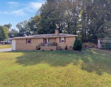1033 Sanderson Dr