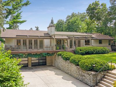 4847 E Lake Harriet Pkwy