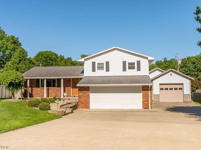 507 Meadowridge Ave NW