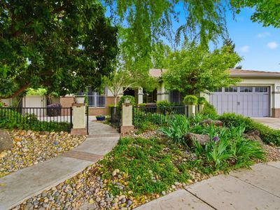 2499 Appleleaf Ln