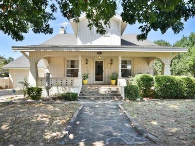 501 W Main St