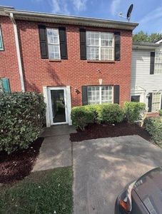 1314 Hollenbeck Ln