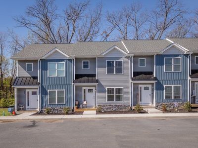Property at 135 Swallow Dr, Elkton, VA