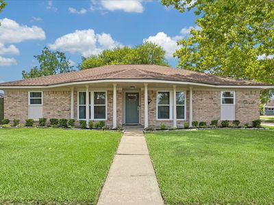 1801 Lazy Creek Ln
