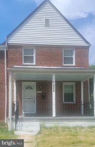 1222 Harwood Ave