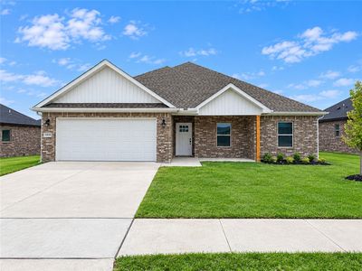 1048 Parker Ln