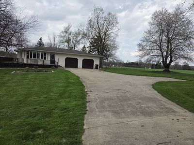 8872 N State Road 9