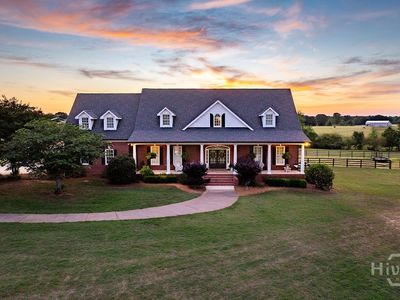 1051 Greenfield Lane