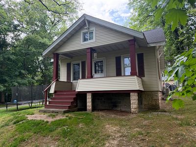 36 Evergreen Ave