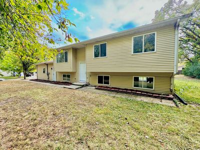 2620 Metropolitan Ave