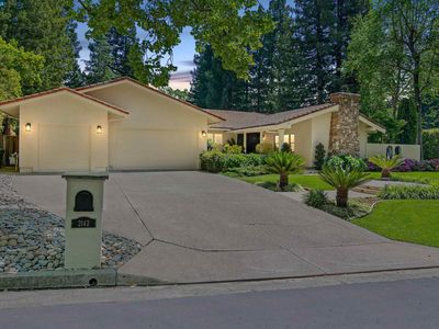 2142 Deer Oak Way