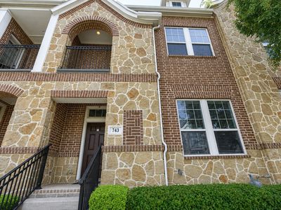 743 Matthew Pl