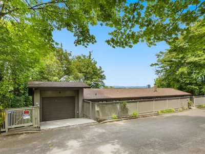1225 SW Rivington Dr