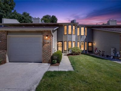 15504 Roxboro Dr