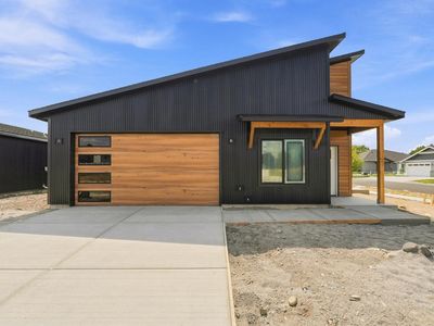Property at 17422 E Maxwell Ave, Spokane Valley, WA
