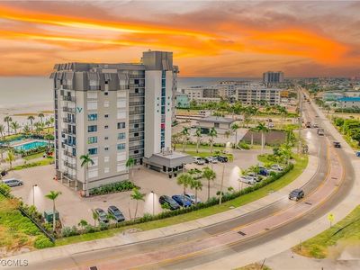 2810 Estero Blvd APT 411