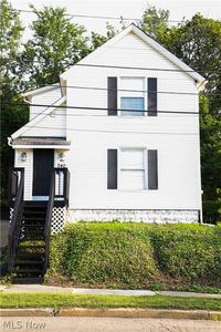 240 E Miller Ave