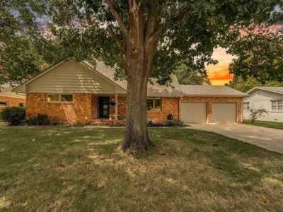 2605 Derenda Dr