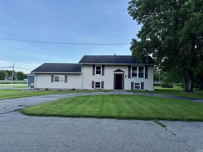 206 E Anstett Dr