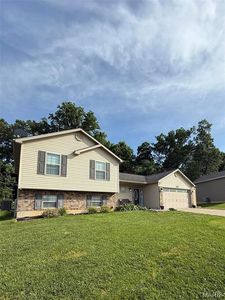 Property at 1102 Marathon Dr, Foristell, MO