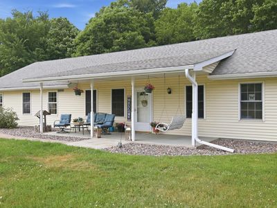 607 River Blvd