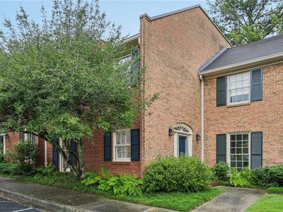 11 Kings Walk NE