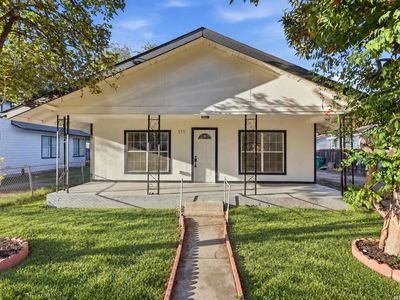 111 BARRETT AVE