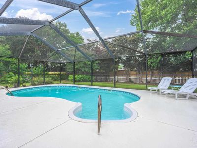 6041 W Cambridge Way