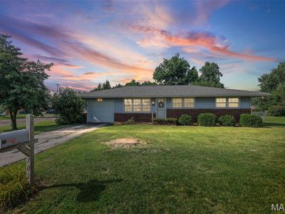Property at 701 E Bethalto Blvd, Bethalto, IL