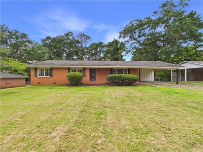 1300 Pinedale Dr