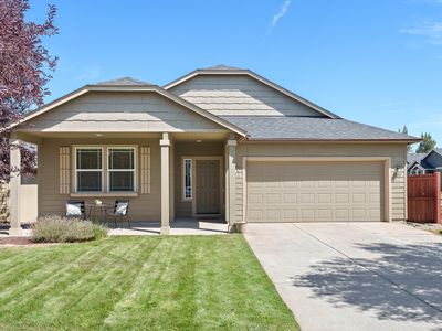 3301 NW Cedar Ave