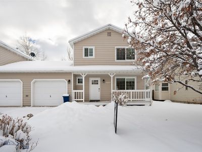 3604 Golden Valley Dr