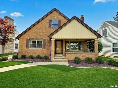 814 W Stratford Dr